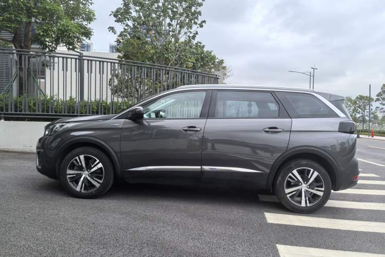 Used Peugeot 5008 2017 350THP 5-Seat Elite Edition Exterior 7