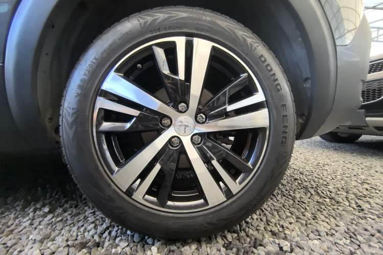 Used Peugeot 5008 2017 350THP 5-Seat Elite Edition Exterior 9