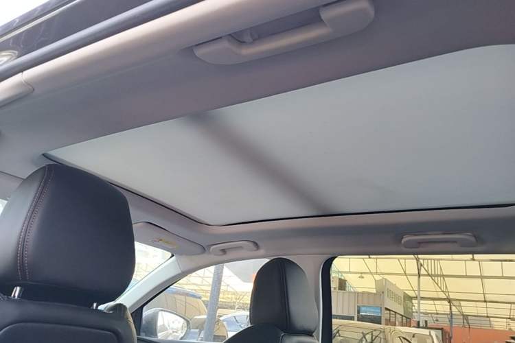 Used Peugeot 5008 2017 350THP 5-Seat Elite Edition Headliner