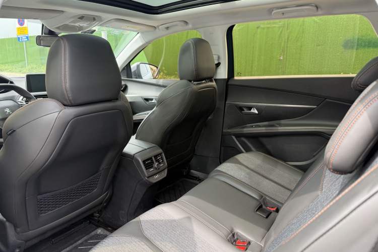 Used Peugeot 5008 2017 380THP 7-Seater Elite Edition Interior 3