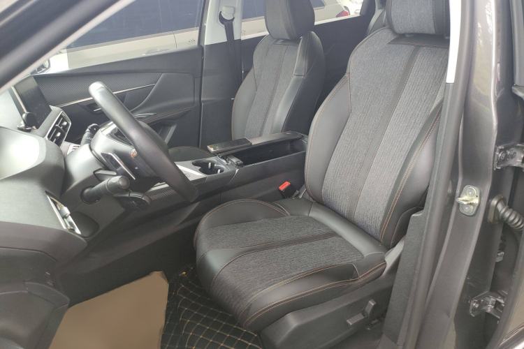 Used Peugeot 5008 2017 380THP 5-Seater Elite Edition Left Front Seat
