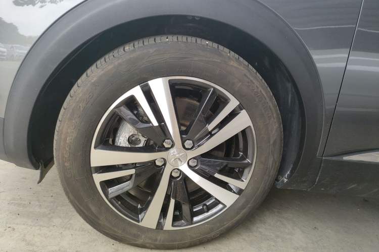 Used Peugeot 5008 2017 380THP 5-Seater Elite Edition Left Front Wheel Hub