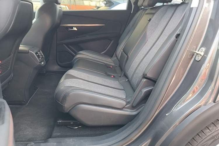 Used Peugeot 5008 2017 350THP 5-Seat Elite Edition Left Rear Seat