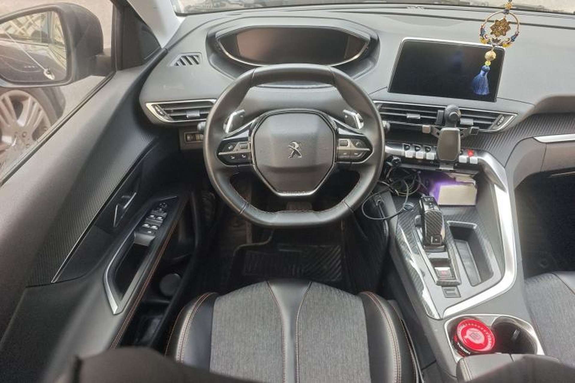 Used Peugeot 5008 2017 380THP 5-Seater Elite Edition Steering Wheel