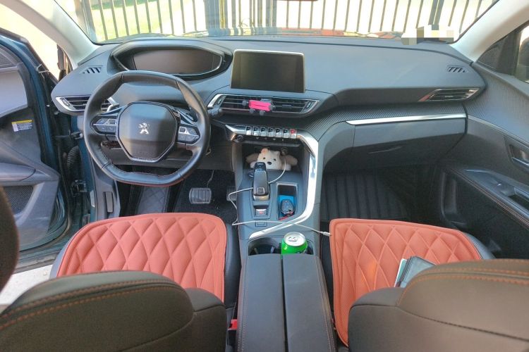 Used Peugeot 5008 2017 350THP 7-Seater Elite Edition Center Console