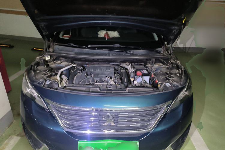 Used Peugeot 5008 2017 350THP 7-Seater Elite Edition Engine Bay