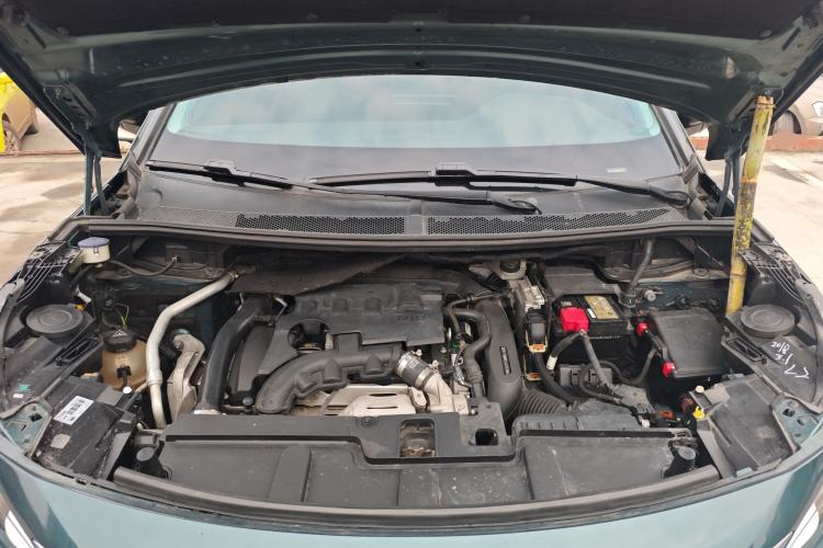 Used Peugeot 5008 2017 350THP 7-Seater Elite Edition Engine Bay