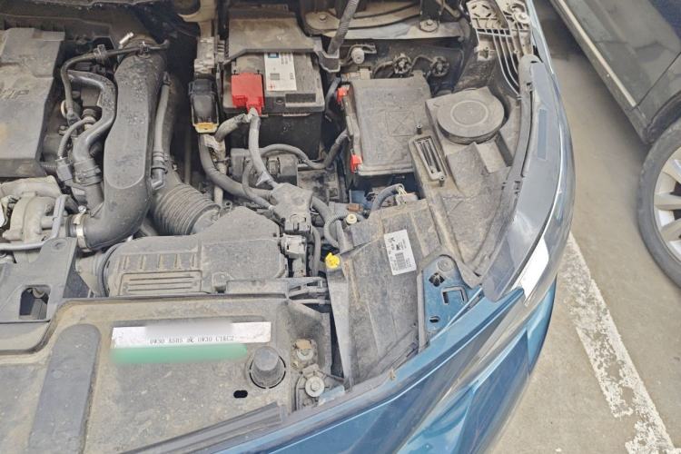 Used Peugeot 5008 2017 380THP 7-Seater Luxury Edition Engine Bay Left