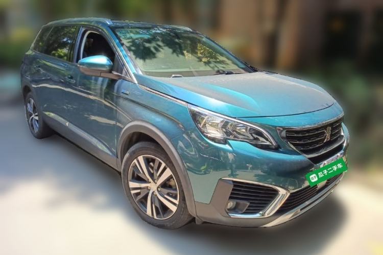 Used Peugeot 5008 2017 380THP 7-Seater Elite Edition Front Right 45 Deg