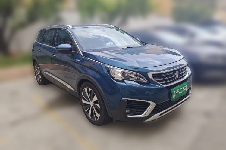 Used Peugeot 5008 2017 380THP 7-Seater Luxury Edition Front Right 45 Deg