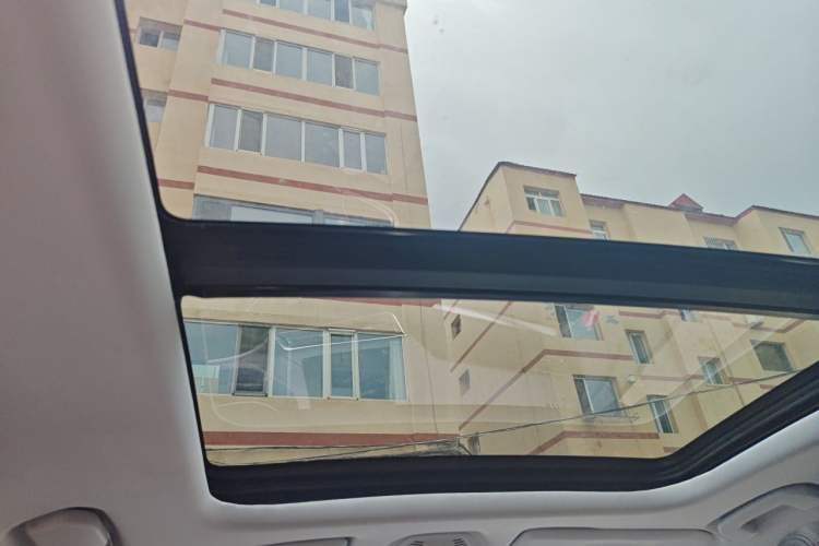 Used Peugeot 5008 2017 380THP 7-Seater Luxury Edition Headliner