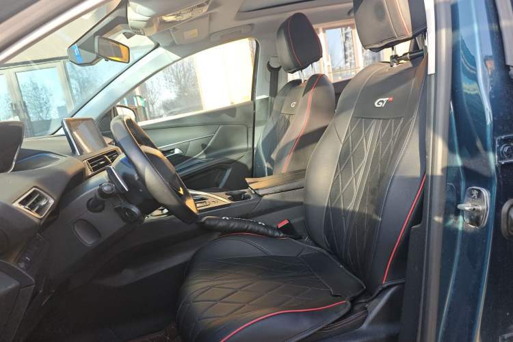Used Peugeot 5008 2017 380THP 7-Seater Elite Edition Left Front Seat
