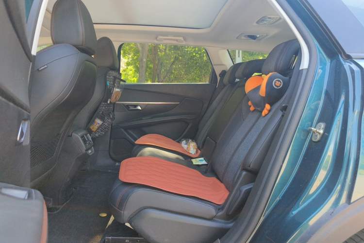 Used Peugeot 5008 2017 350THP 7-Seater Elite Edition Left Rear Seat