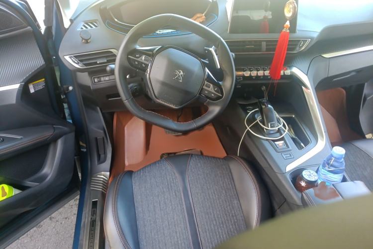 Used Peugeot 5008 2017 380THP 7-Seater Elite Edition Steering Wheel