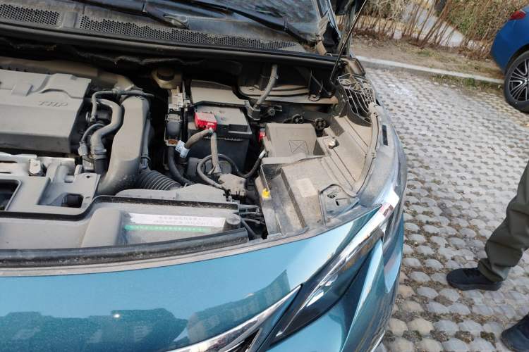 Used Peugeot 5008 2017 380THP 7-Seater Luxury GT Edition Engine Bay Left