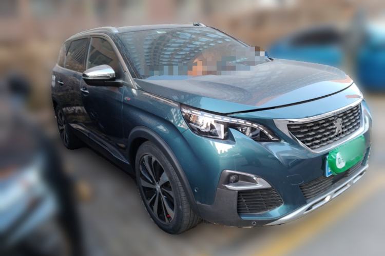 Used Peugeot 5008 2017 380THP 7-Seater Luxury GT Edition Front Right 45 Deg