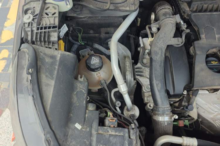 Used Peugeot 5008 2017 380THP 5-Seater Elite Edition Engine Bay Right