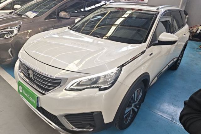 Used Peugeot 5008 2017 380THP 7-Seater Elite Edition