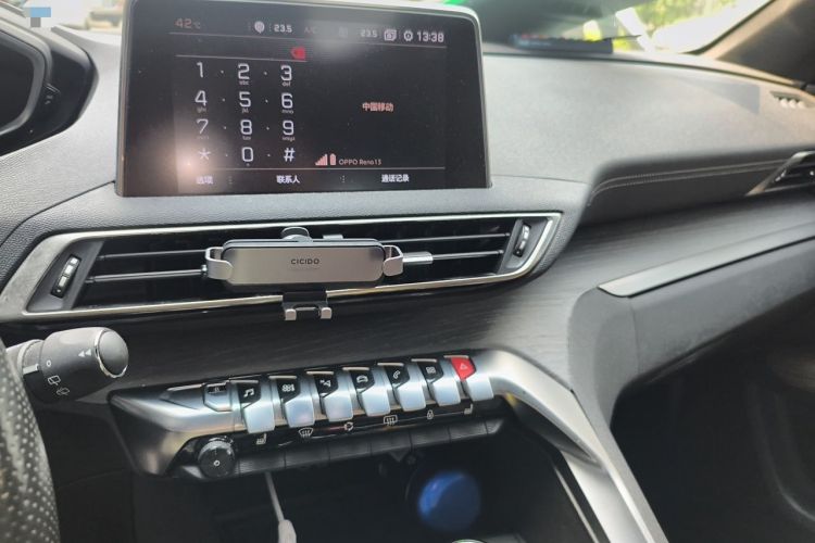 Used Peugeot 5008 2017 380THP 7-Seater Luxury GT Edition Audio And AC Panel