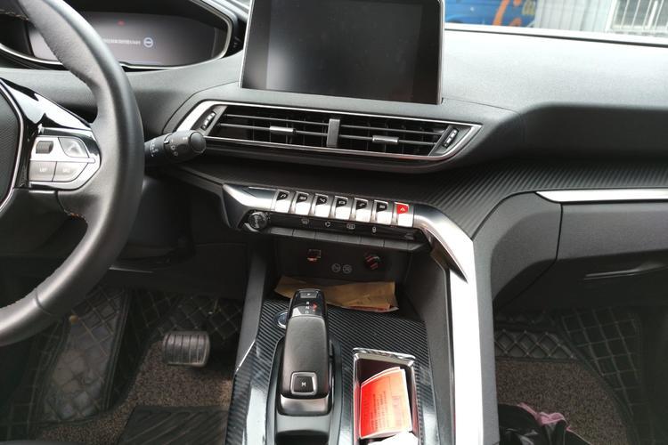 Used Peugeot 5008 2017 350THP 7-Seater Elite Edition Audio And AC Panel