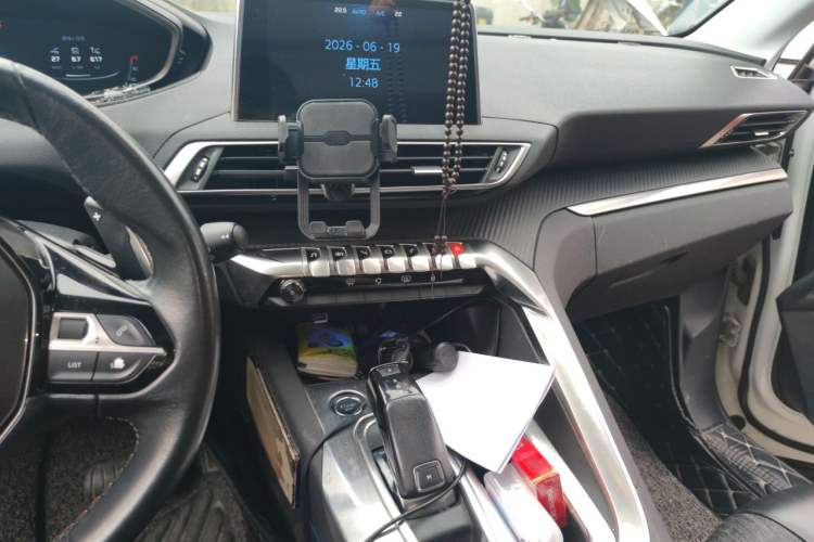 Used Peugeot 5008 2017 350THP 7-Seater Elite Edition Audio And AC Panel