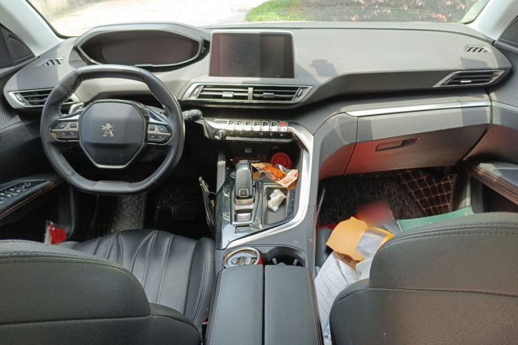 Used Peugeot 5008 2017 380THP 7-Seater Boundary-Free Edition Center Console