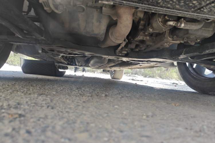 Used Peugeot 5008 2017 380THP 7-Seater Elite Edition Chassis Front