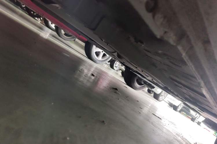 Used Peugeot 5008 2017 350THP 7-Seater Elite Edition Chassis Front Left