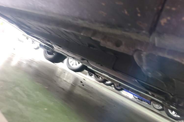 Used Peugeot 5008 2017 350THP 7-Seater Elite Edition Chassis Front Right