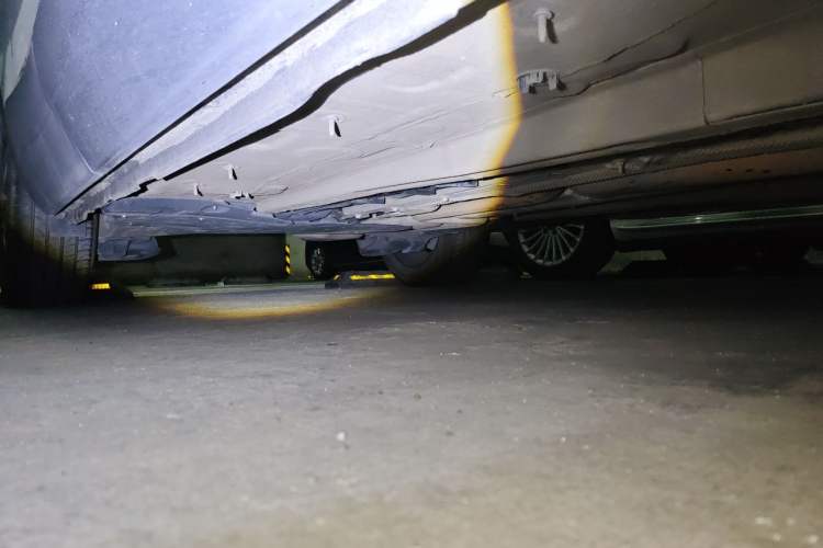 Used Peugeot 5008 2017 350THP 7-Seater Elite Edition Chassis Front Right