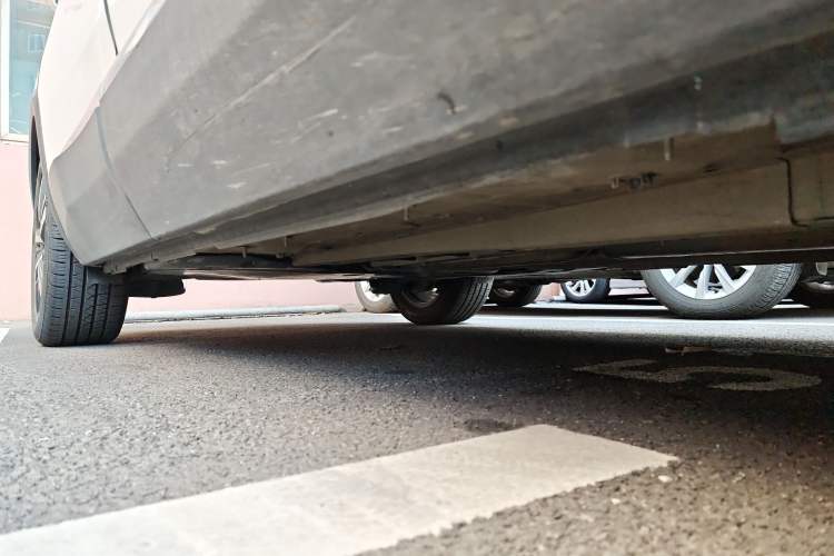 Used Peugeot 5008 2017 350THP 7-Seater Elite Edition Chassis Front Right