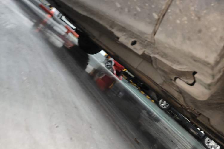 Used Peugeot 5008 2017 350THP 7-Seater Elite Edition Chassis Front Right