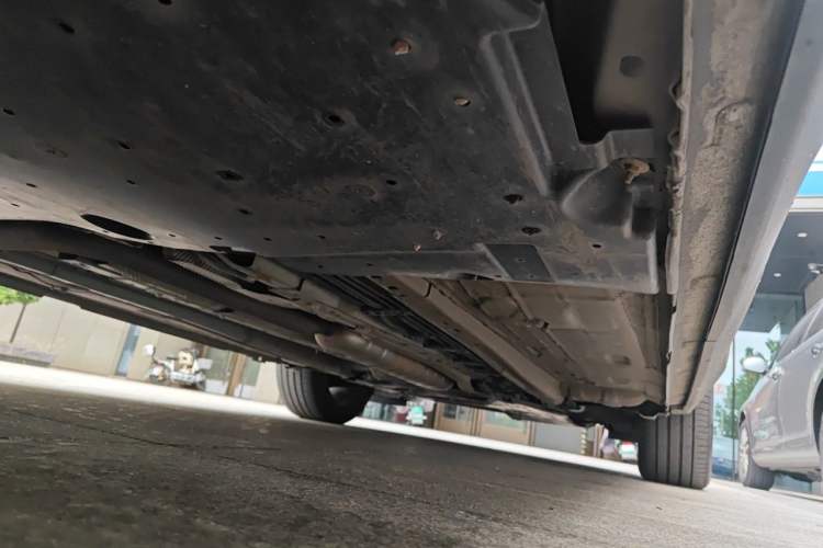 Used Peugeot 5008 2017 380THP 7-Seater Elite Edition Chassis Rear Right