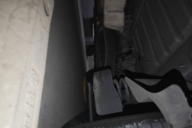 Used Peugeot 5008 2017 380THP 7-Seater Elite Edition Chassis Rear Right