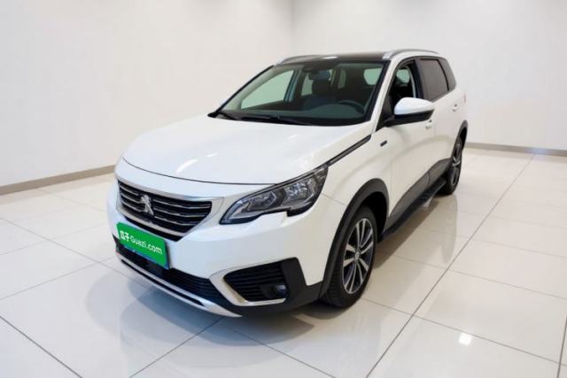 Peugeot 5008 2017 350THP 7-Seater Elite Edition مستعملة