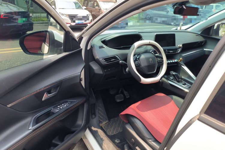 Used Peugeot 5008 2017 380THP 7-Seater Boundary-Free Edition Driver Seat