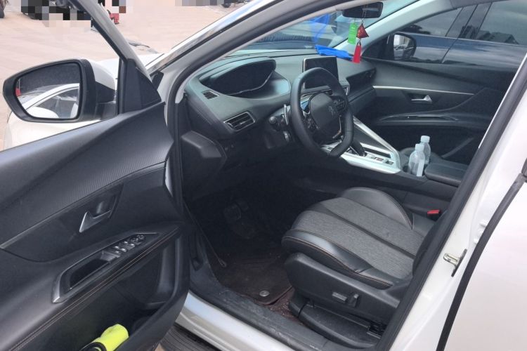 Used Peugeot 5008 2017 350THP 5-Seat Elite Edition Driver Seat