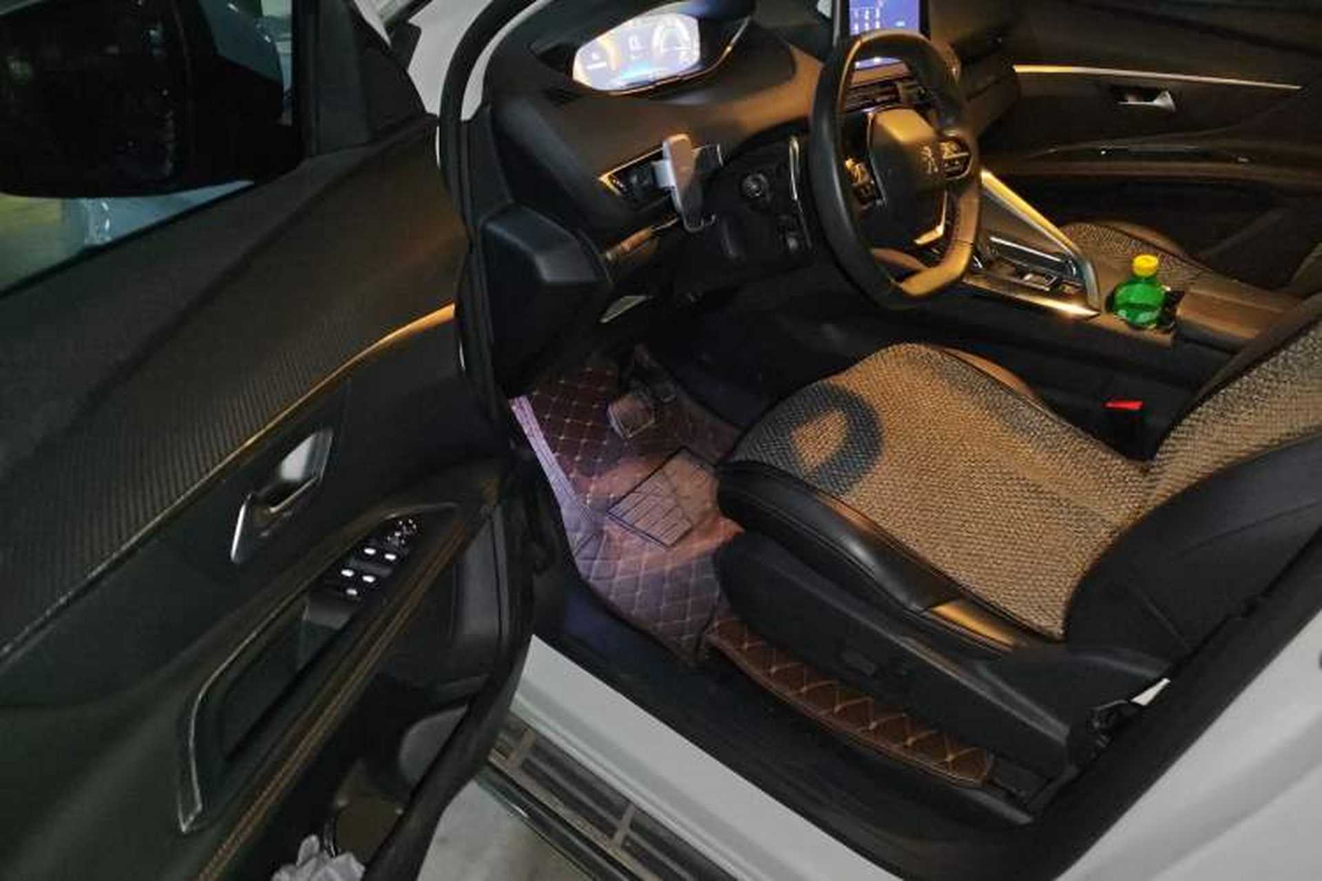 Used Peugeot 5008 2017 380THP 7-Seater Elite Edition Driver Seat