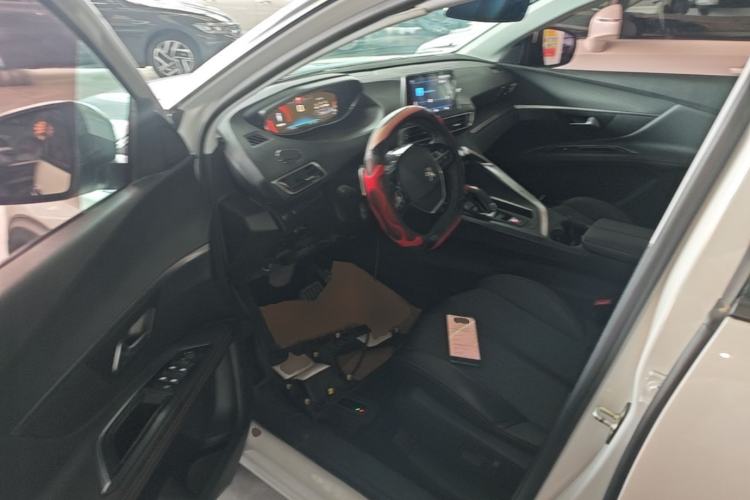 Used Peugeot 5008 2017 350THP 5-Seat Elite Edition Driver Seat