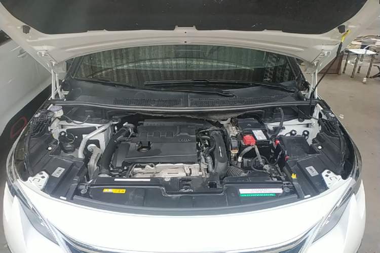 Used Peugeot 5008 2017 380THP 7-Seater Luxury GT Edition Engine Bay