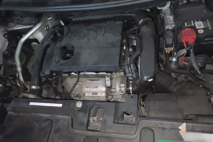 Used Peugeot 5008 2017 380THP 7-Seater Elite Edition Engine Bay