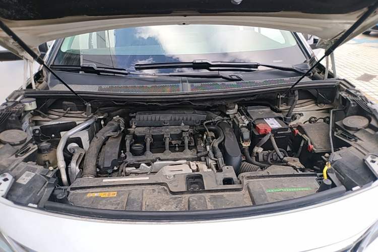 Used Peugeot 5008 2017 380THP 7-Seater Luxury Edition Engine Bay