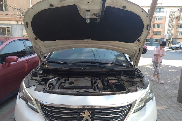 Used Peugeot 5008 2017 380THP 7-Seater Elite Edition Engine Bay