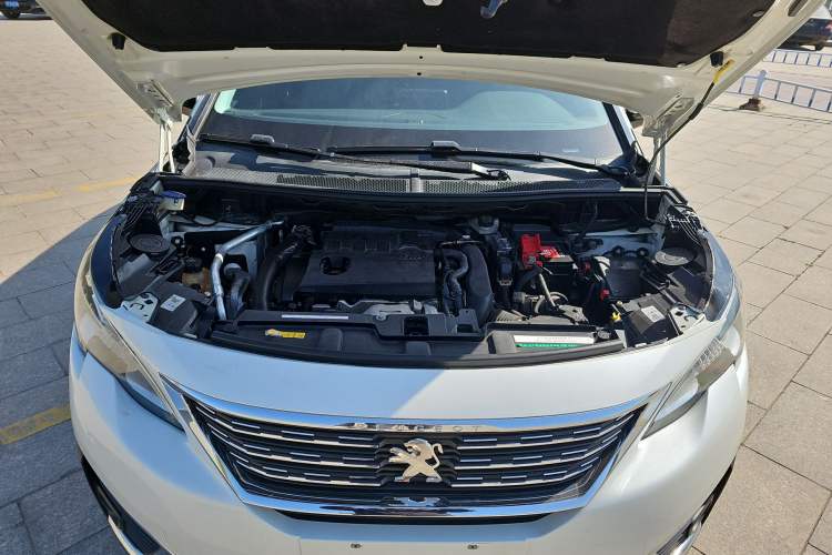 Used Peugeot 5008 2017 380THP 7-Seater Elite Edition Engine Bay
