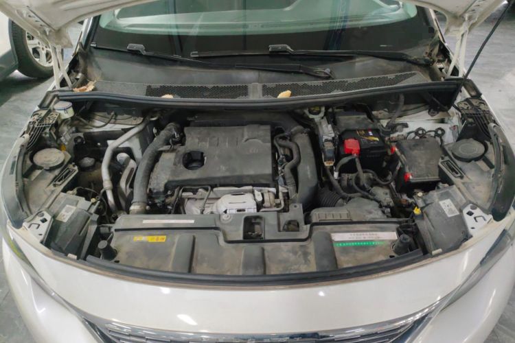 Used Peugeot 5008 2017 380THP 7-Seater Elite Edition Engine Bay