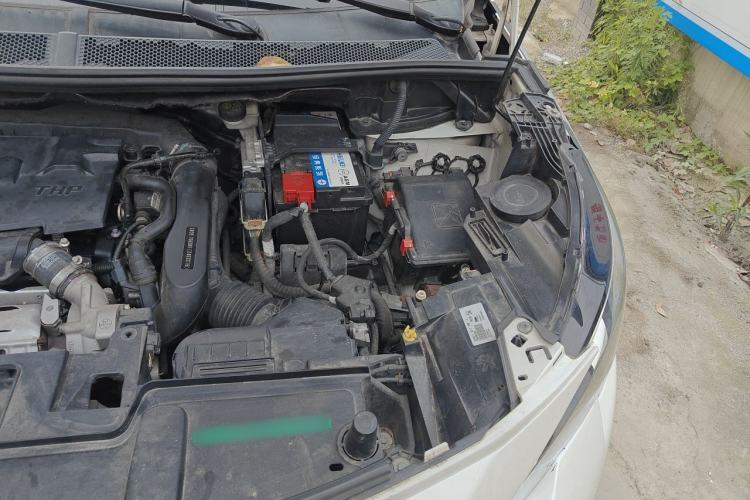 Used Peugeot 5008 2017 350THP 7-Seater Elite Edition Engine Bay Left