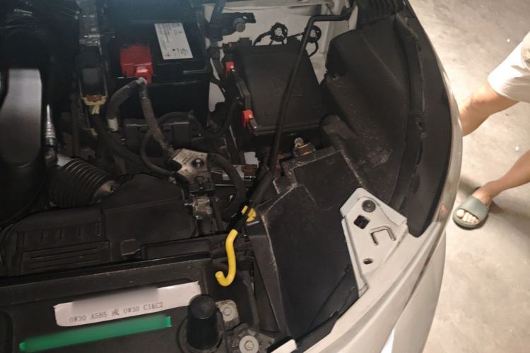 Used Peugeot 5008 2017 380THP 7-Seater Luxury Edition Engine Bay Left