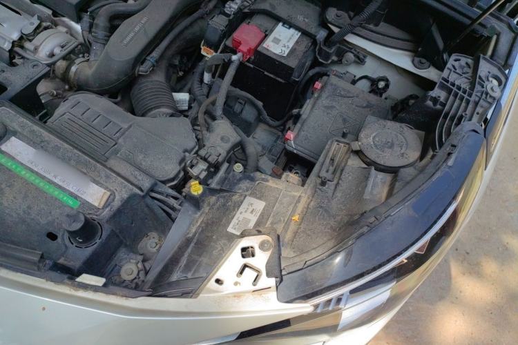 Used Peugeot 5008 2017 380THP 7-Seater Elite Edition Engine Bay Left
