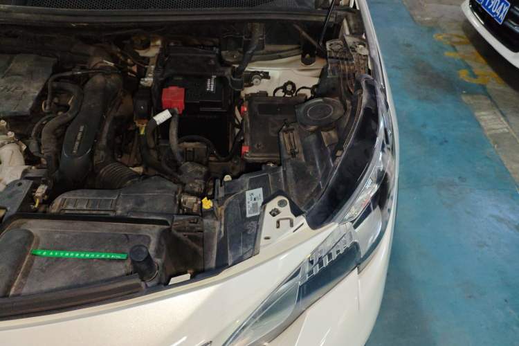 Used Peugeot 5008 2017 350THP 7-Seater Elite Edition Engine Bay Left
