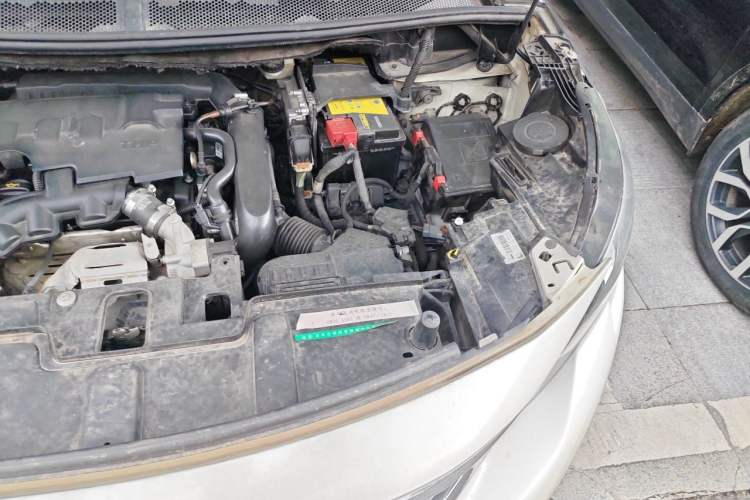 Used Peugeot 5008 2017 350THP 7-Seater Elite Edition Engine Bay Left